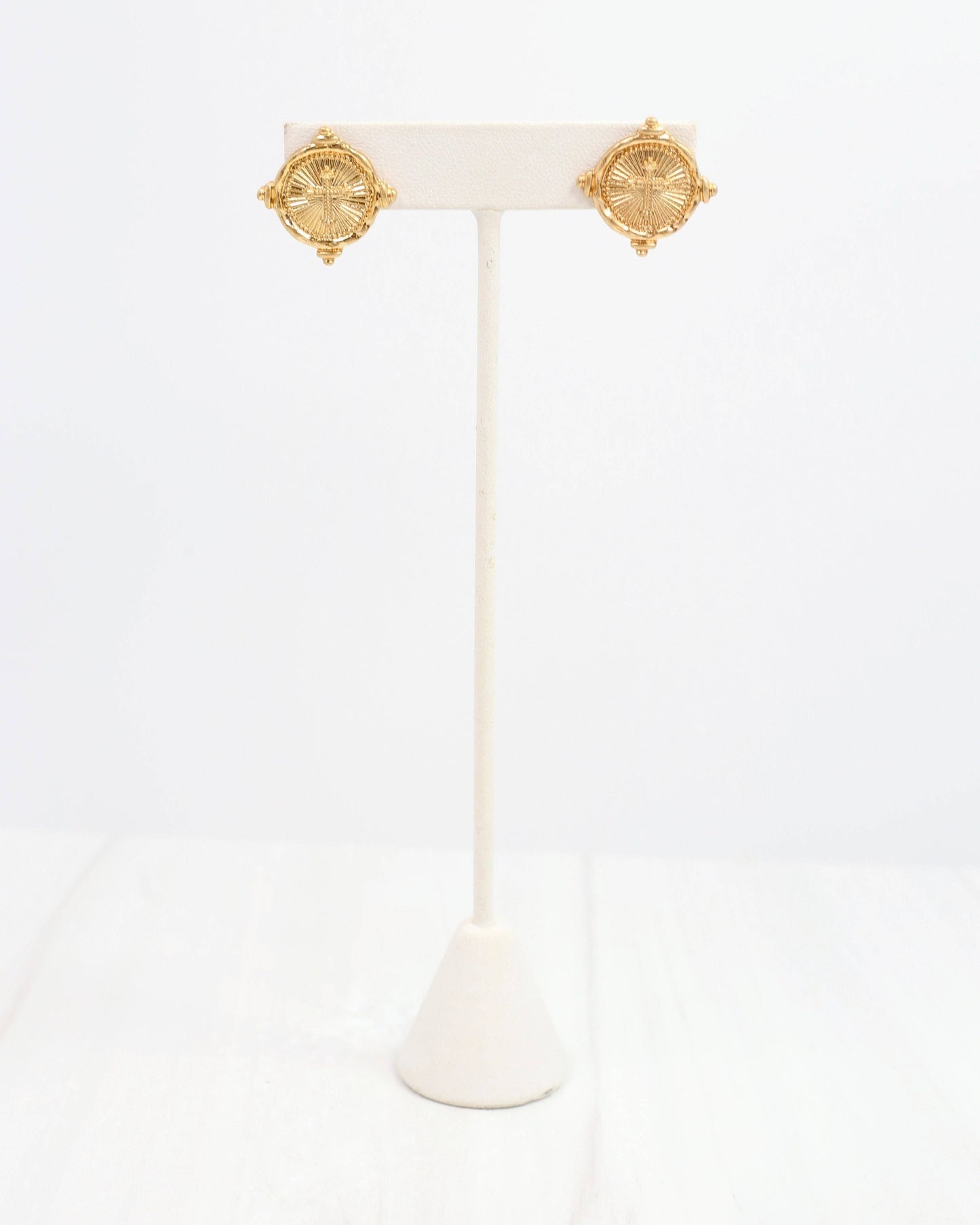 Capitola Cross Stud Worn Gold