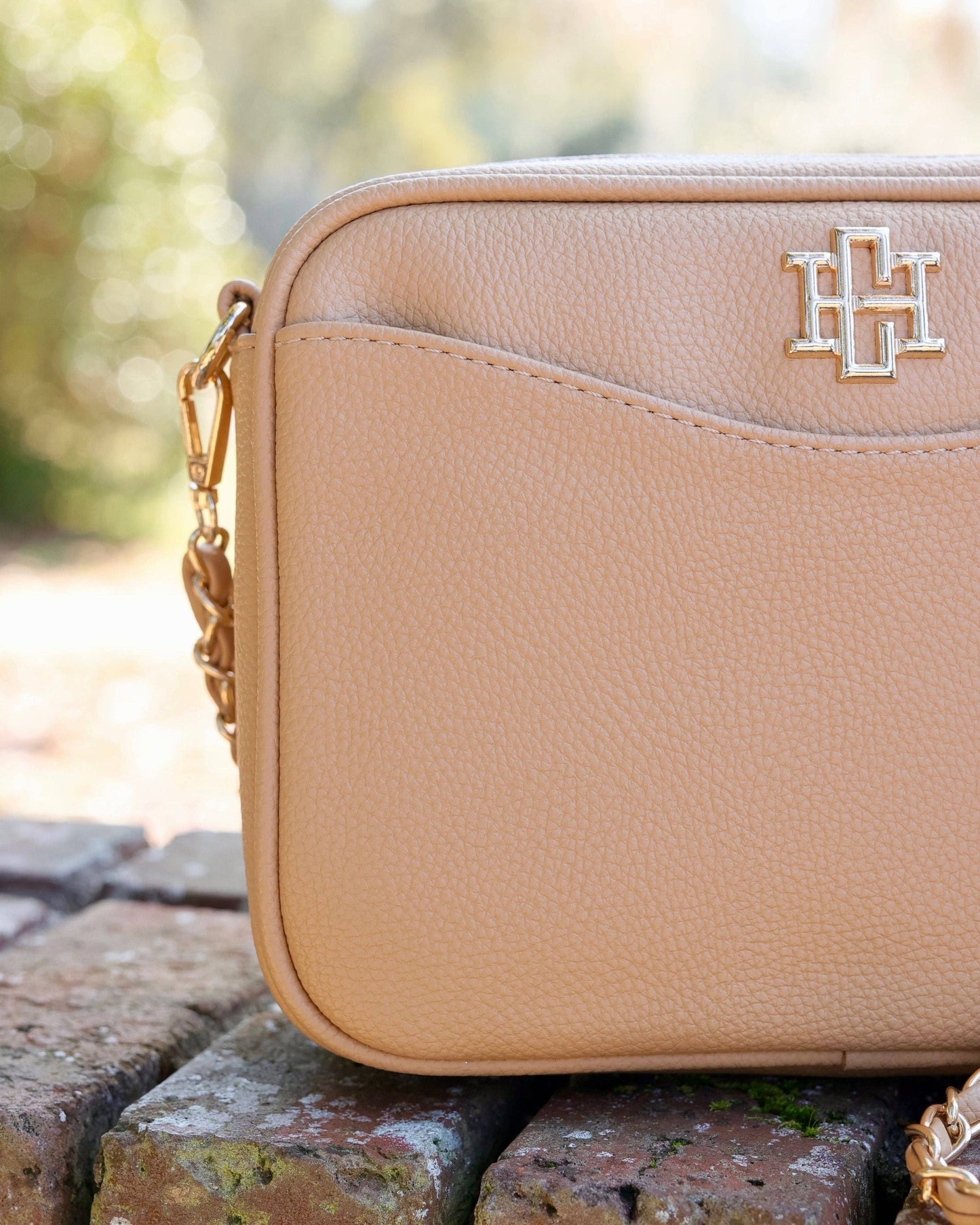 Fiona Crossbody Tan