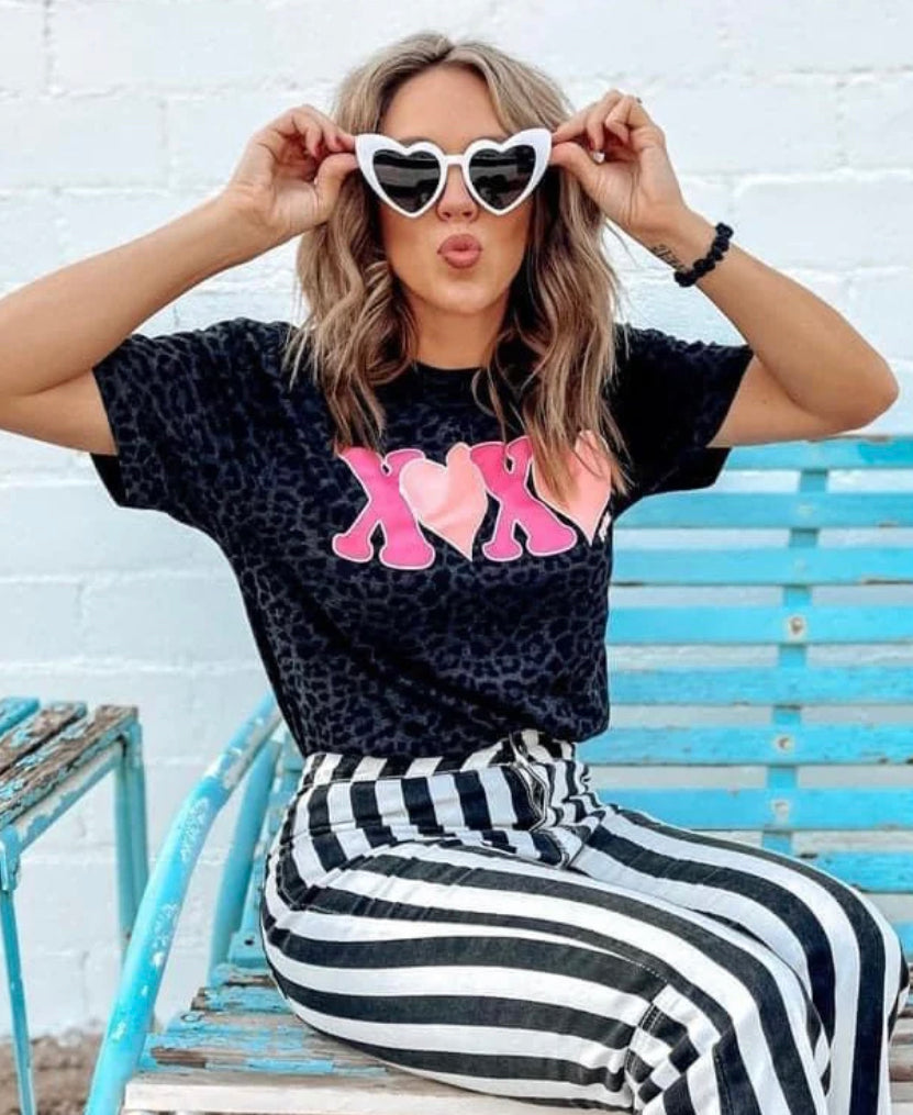 SALE XOXO Leopard Valentines Tee