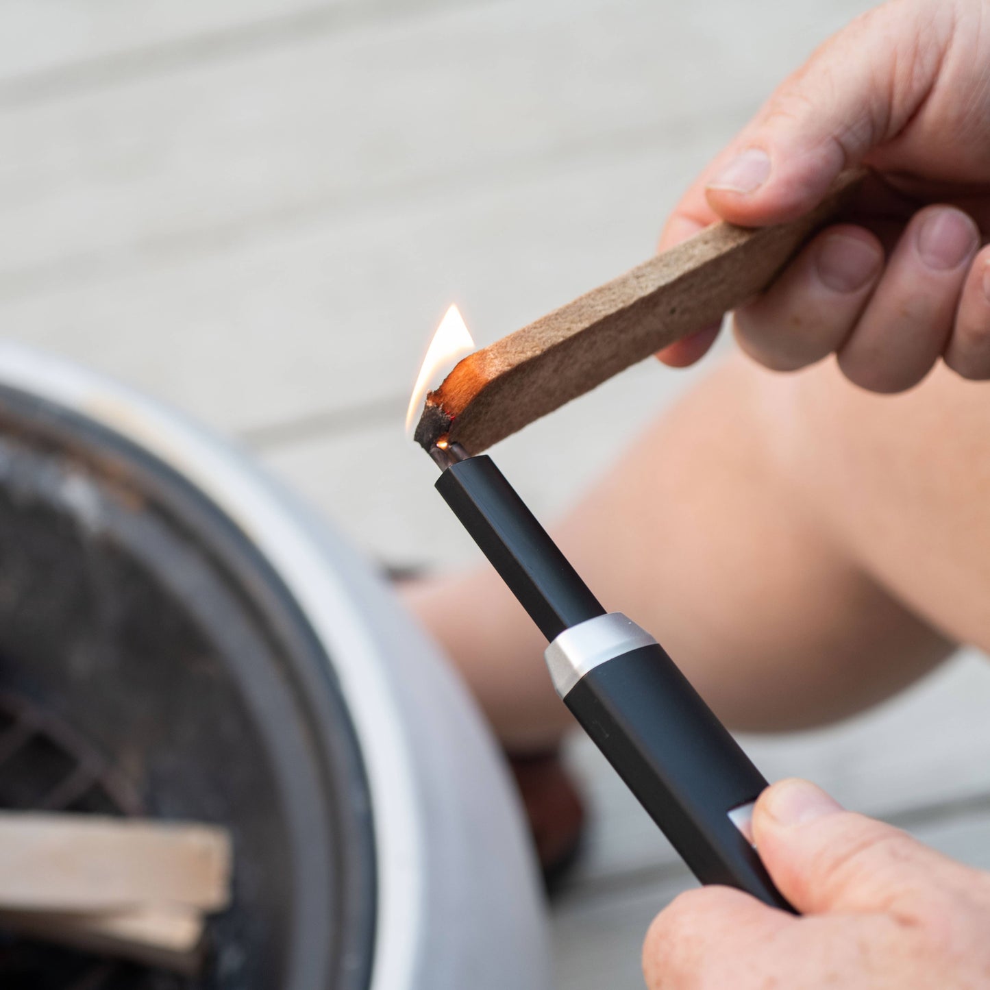 USB Arc Spark Lighter: Wood