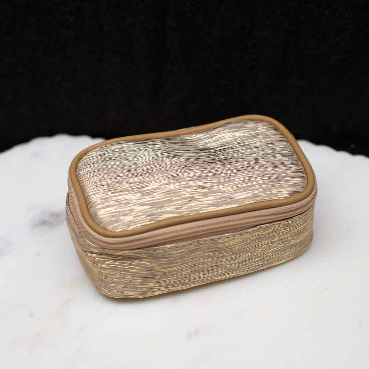 Shine Bright Jewelry Organizer: Natural/Gold