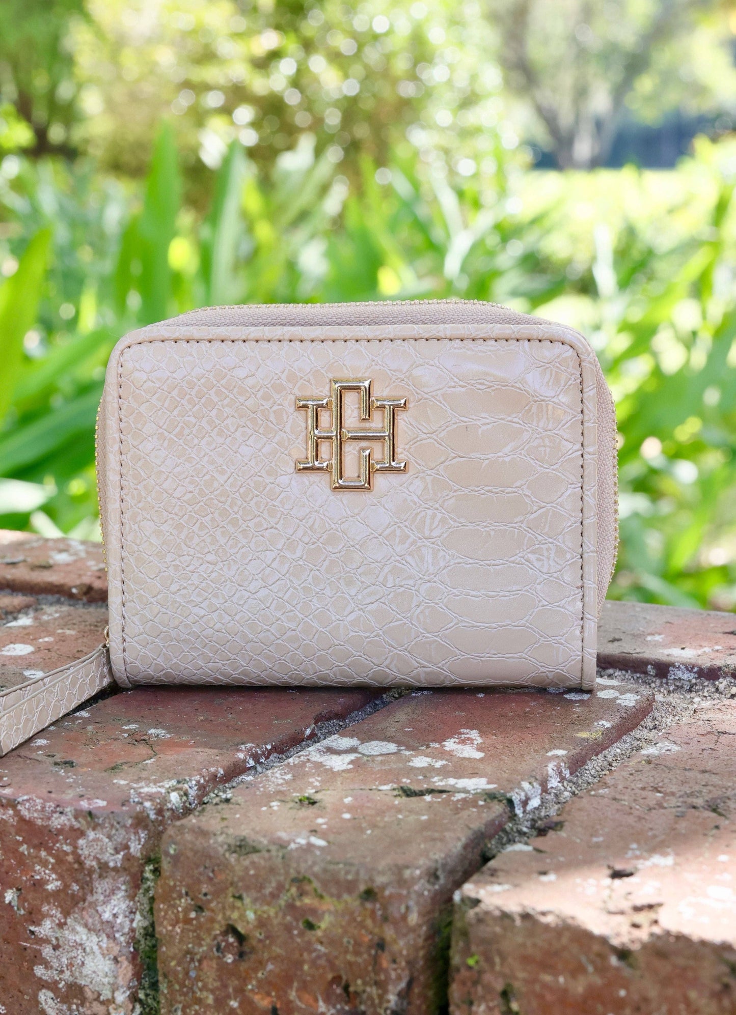 Nadine Zippered Wallet (Tan)