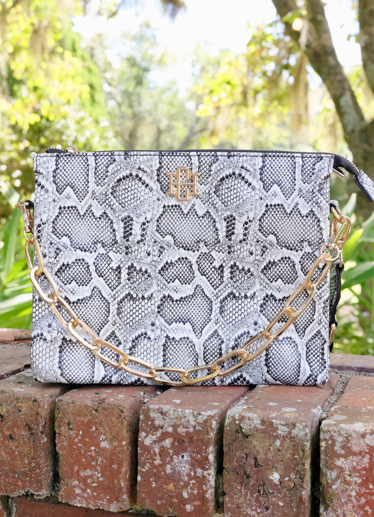 Ariana Crossbody (Charcoal)