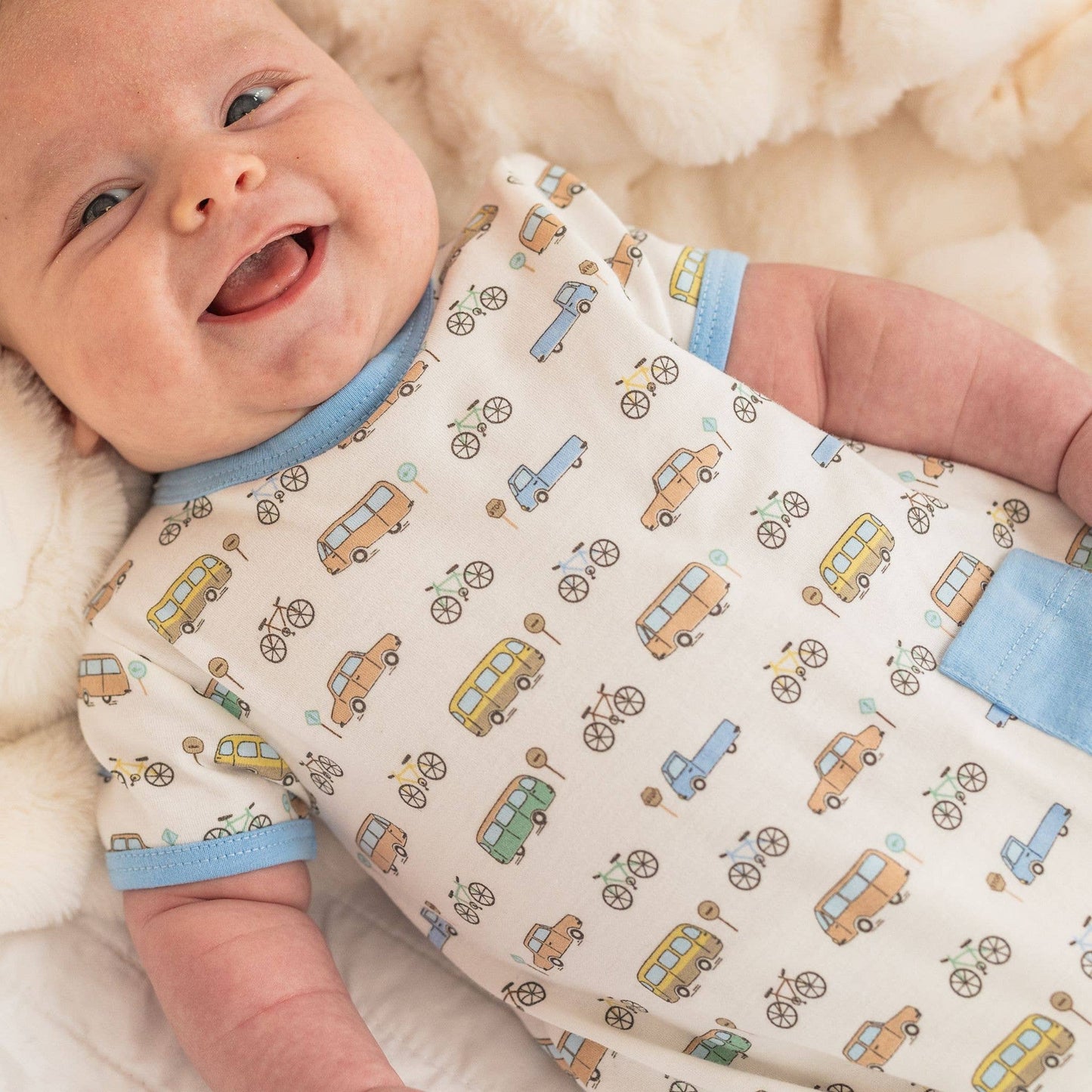 On the Move Boy Bubble