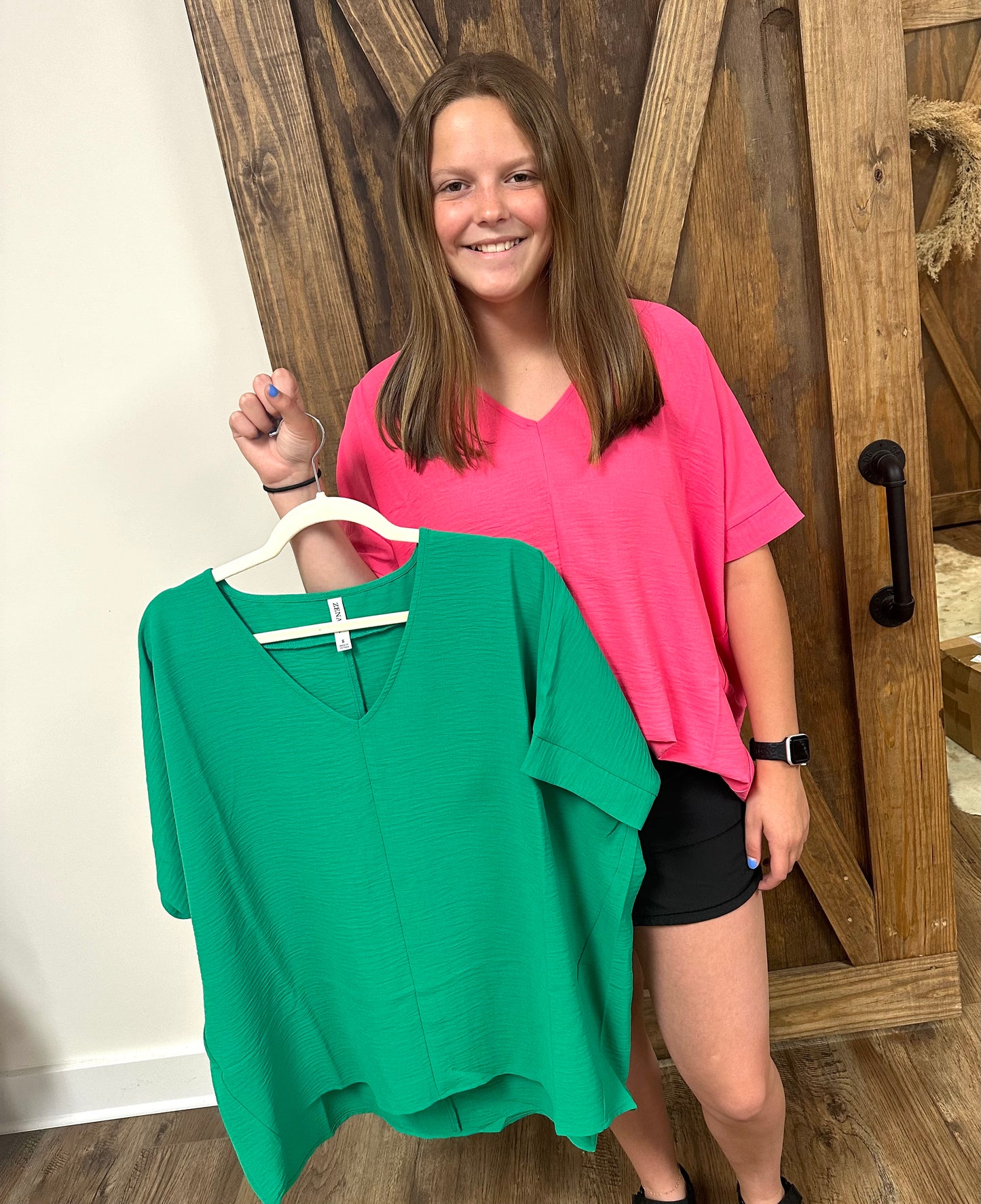 Woven Short Sleeve Top (Fuschia + Kelly Green)