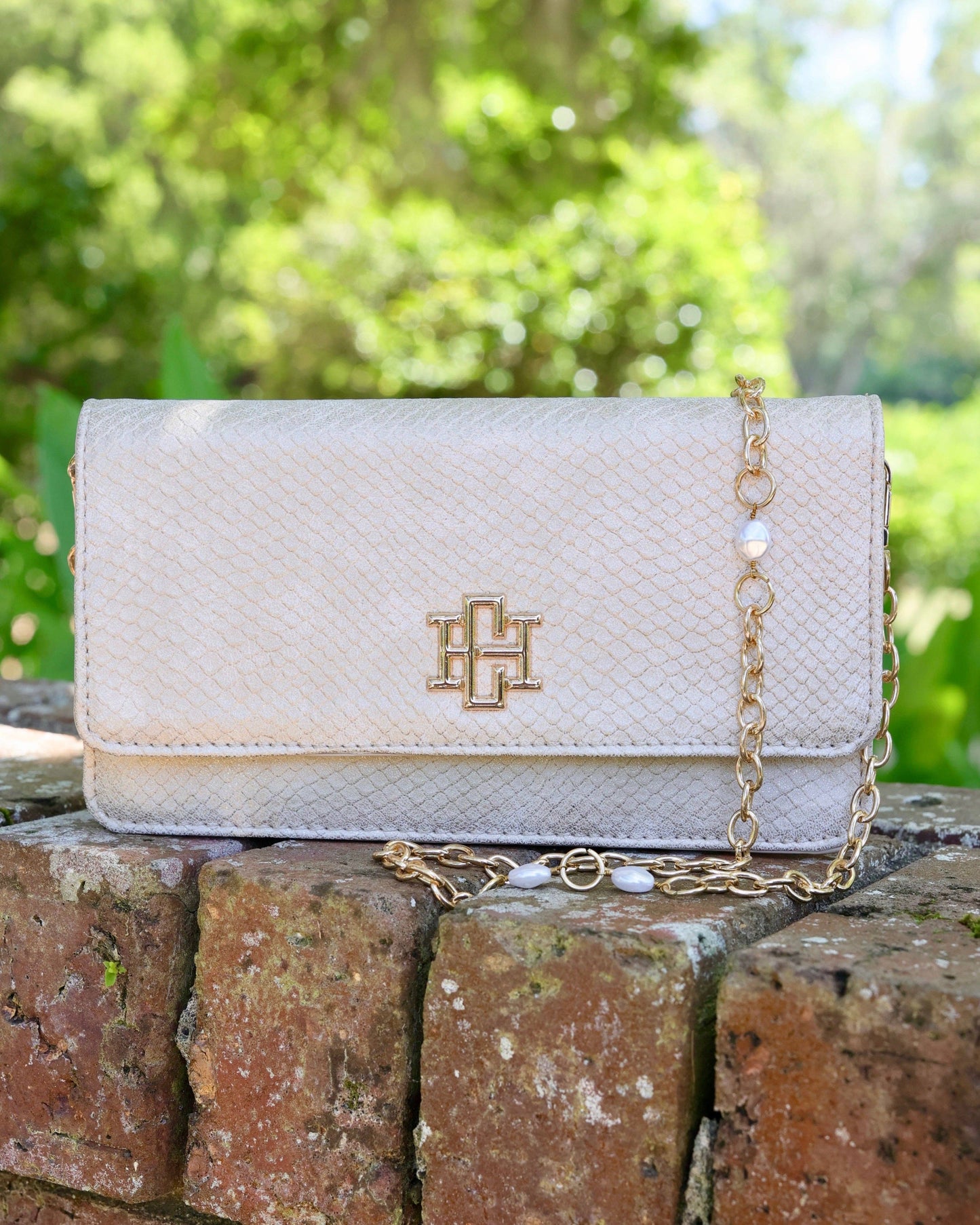 Brynleigh Clutch Crossbody Shimmer Champagne