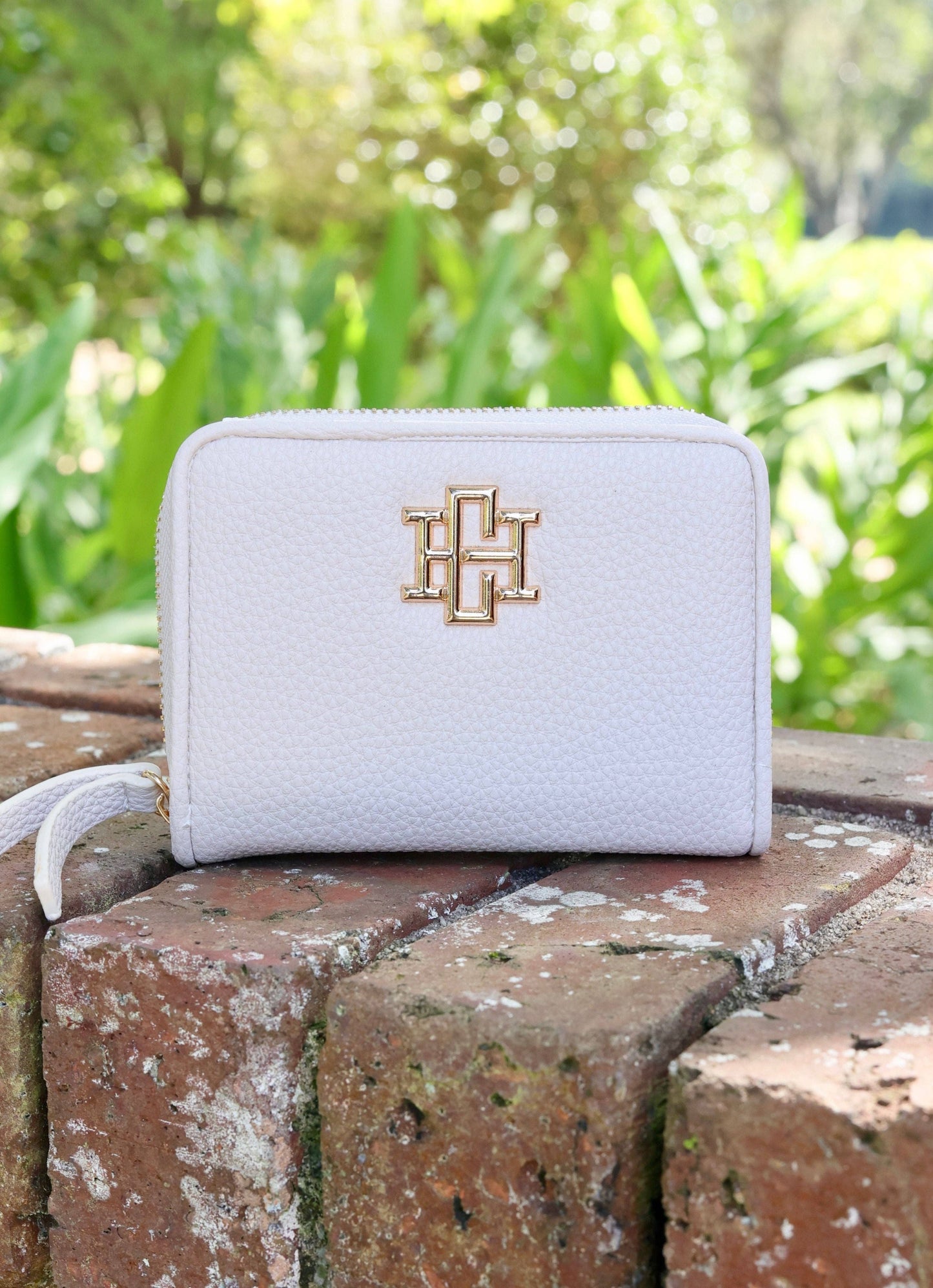 Nadine Zippered Wallet (Cream)