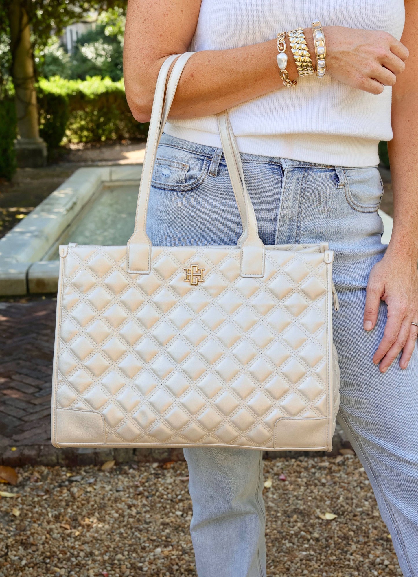 Shane Tote (Pearl Quilted)