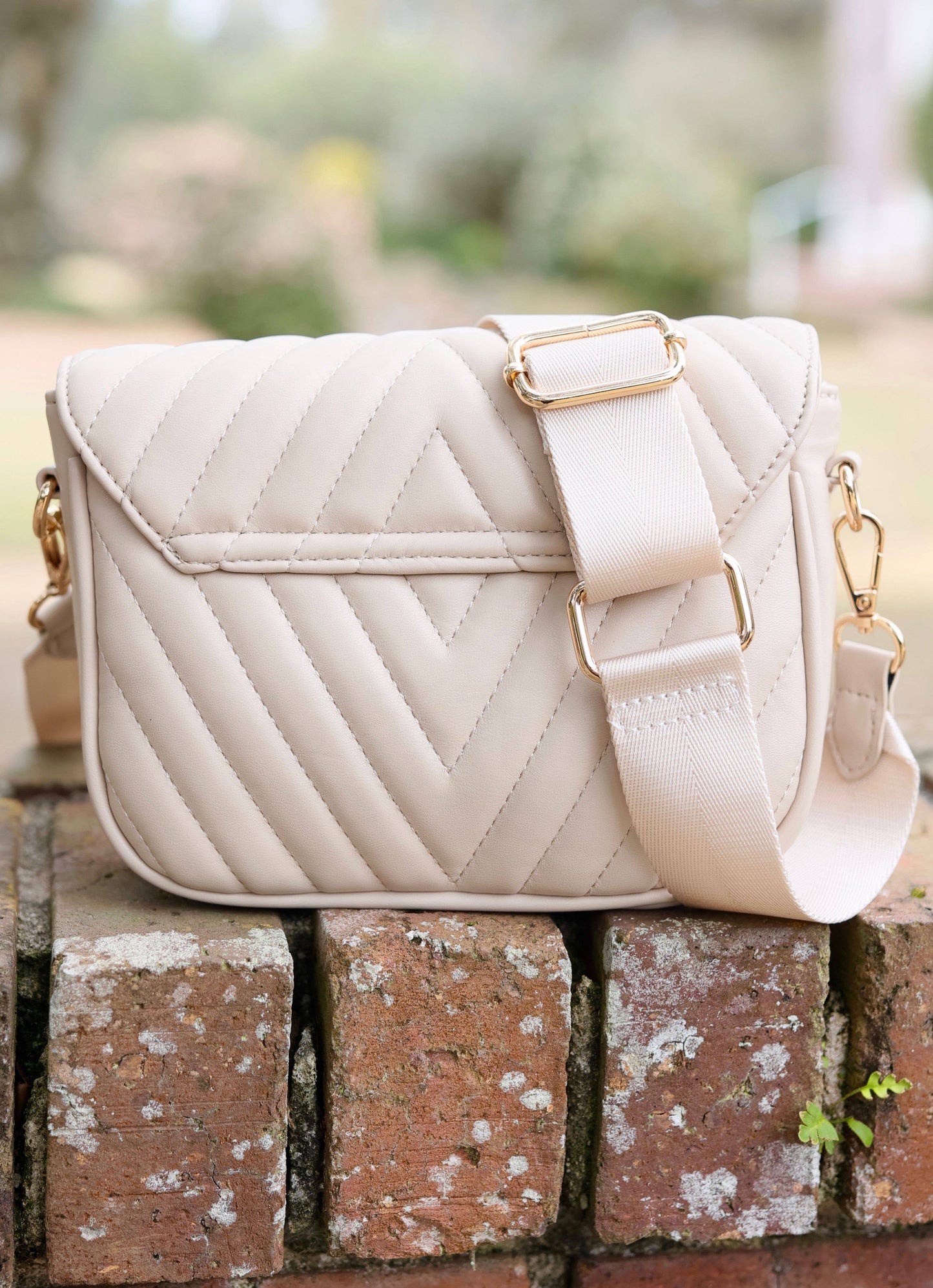 Angela Quilted Crossbody (Taupe)