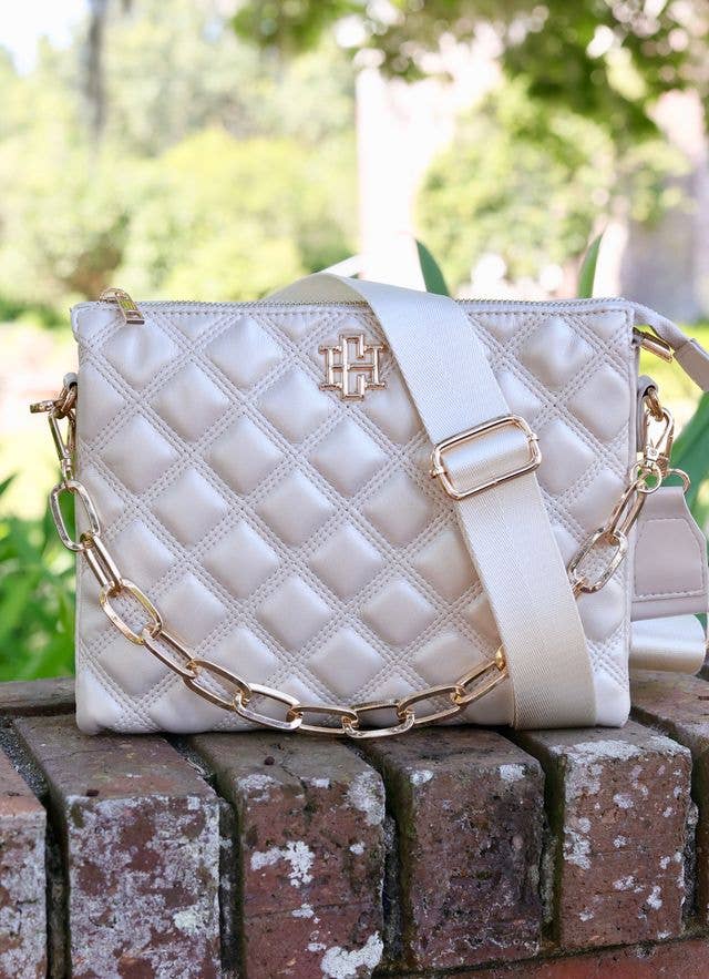 Ariana Crossbody (Pearl Quilted)