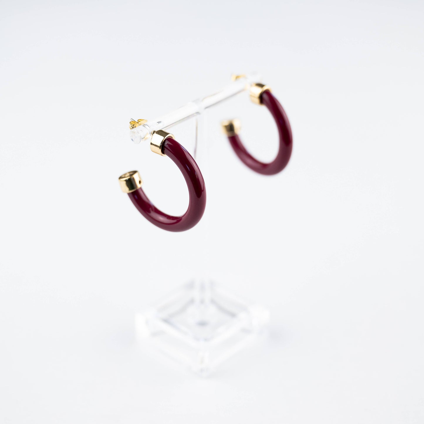 Lightweight Hypoallergenic Small Hoop Earrings - Maroon