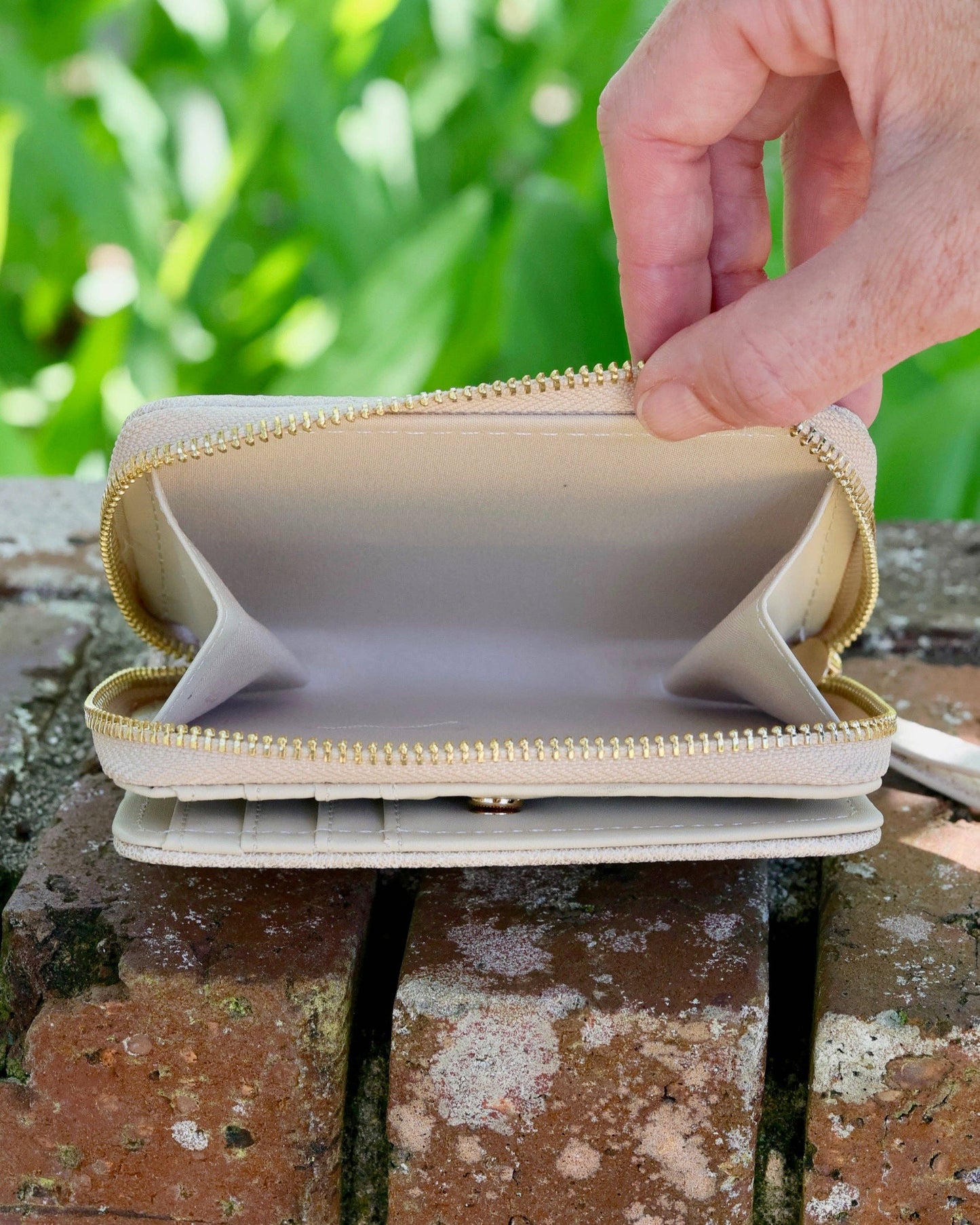 Nadine Zippered Wallet Shimmer Champagne