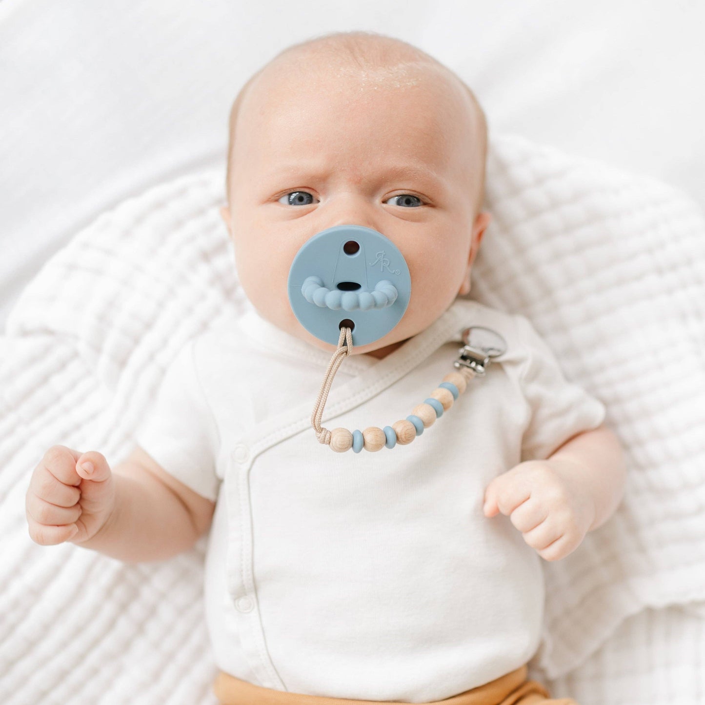 Cutie PAT Slant (Pacifier + Teether): Blue