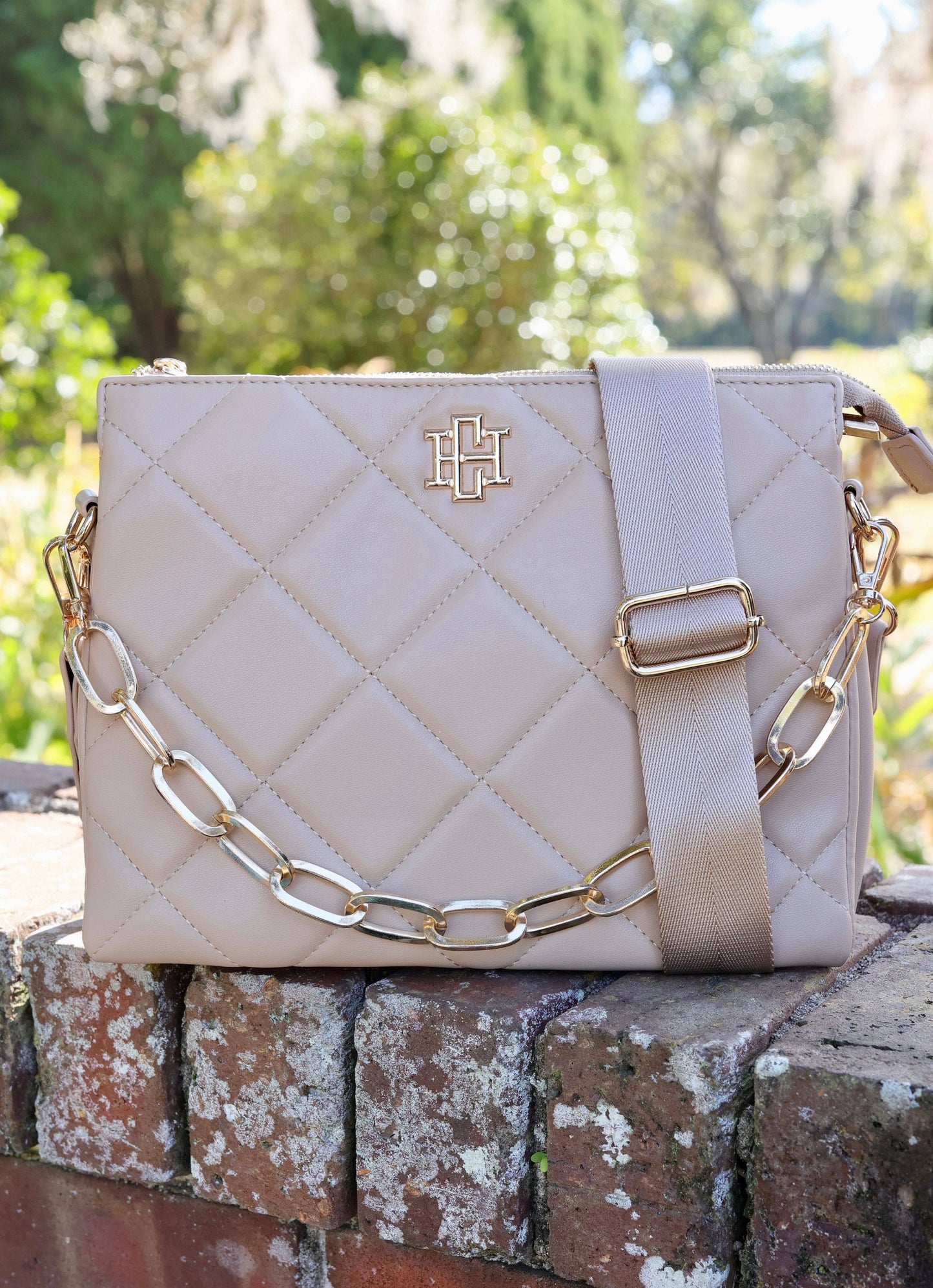 Ariana Crossbody (Tan Quilted)