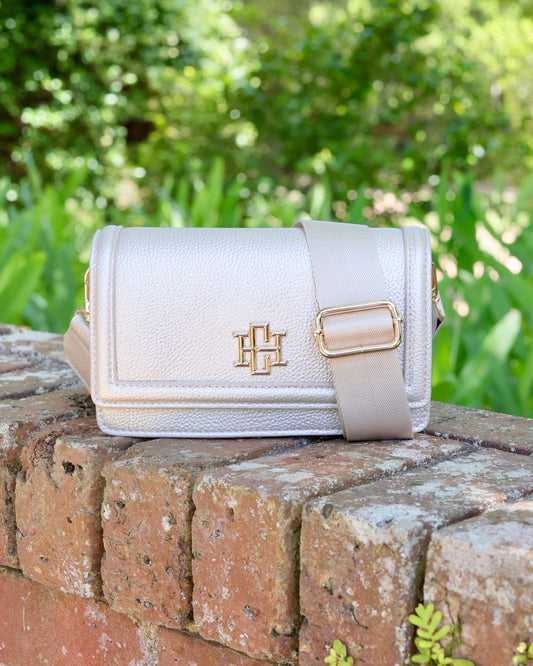 Maverick Crossbody with Pocket Pearl