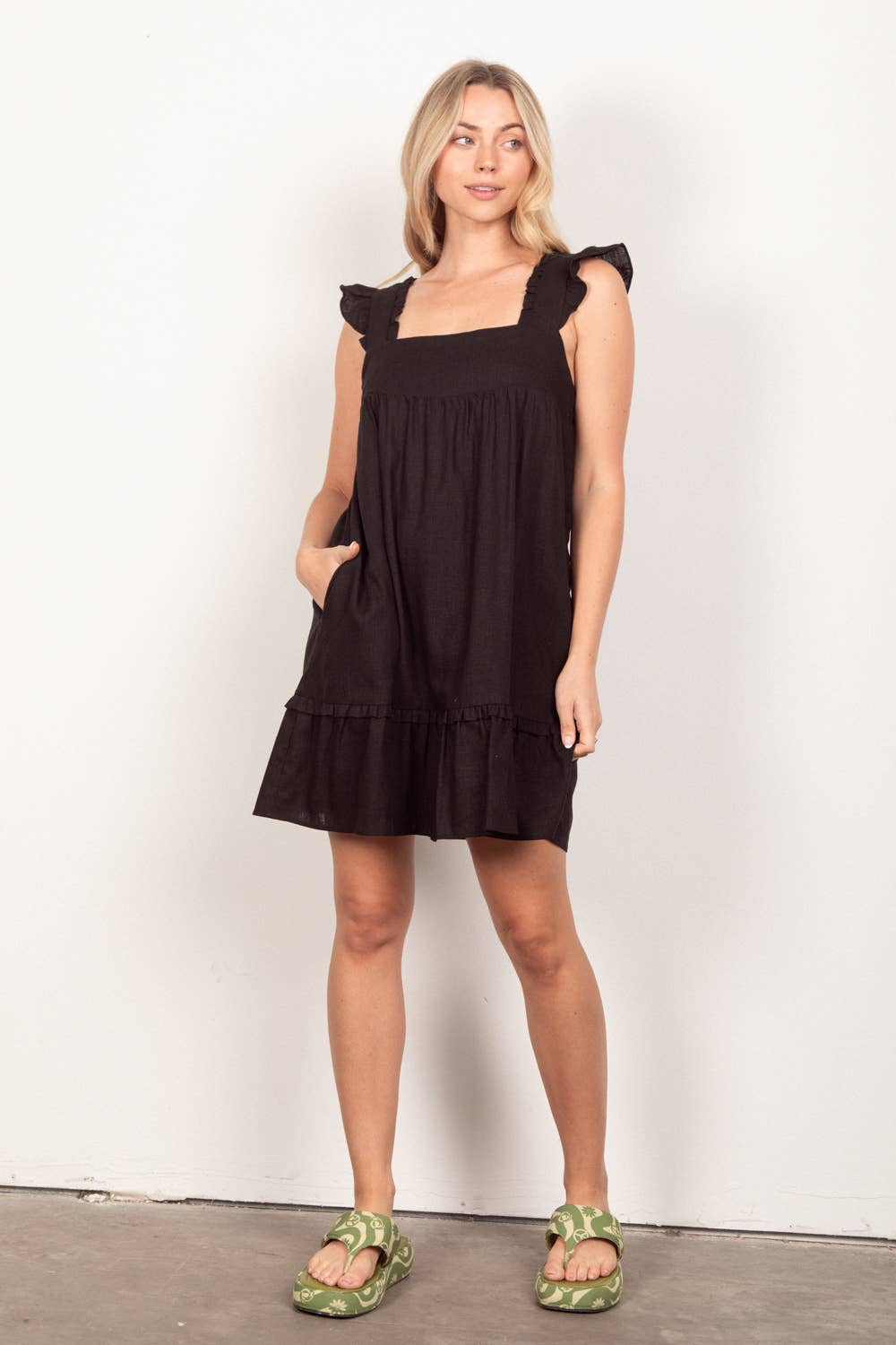 Ruffle Babydoll Dress (Black)