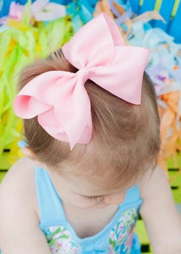 Classic Oversized Grosgrain Hair Bow - French Clip (Light Pink)