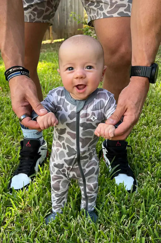 Burlebo Baby Onesie - Classic Deer Camo